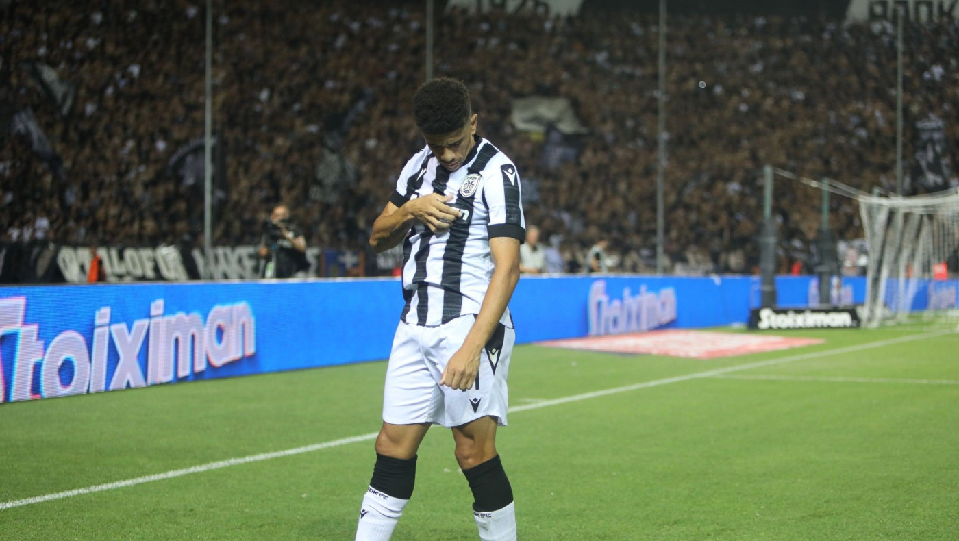 Κουτσόπουλος: «Παίκτες σαν τον Βιεϊρίνια και τον Τάισον τραβάνε και τους άλλους»