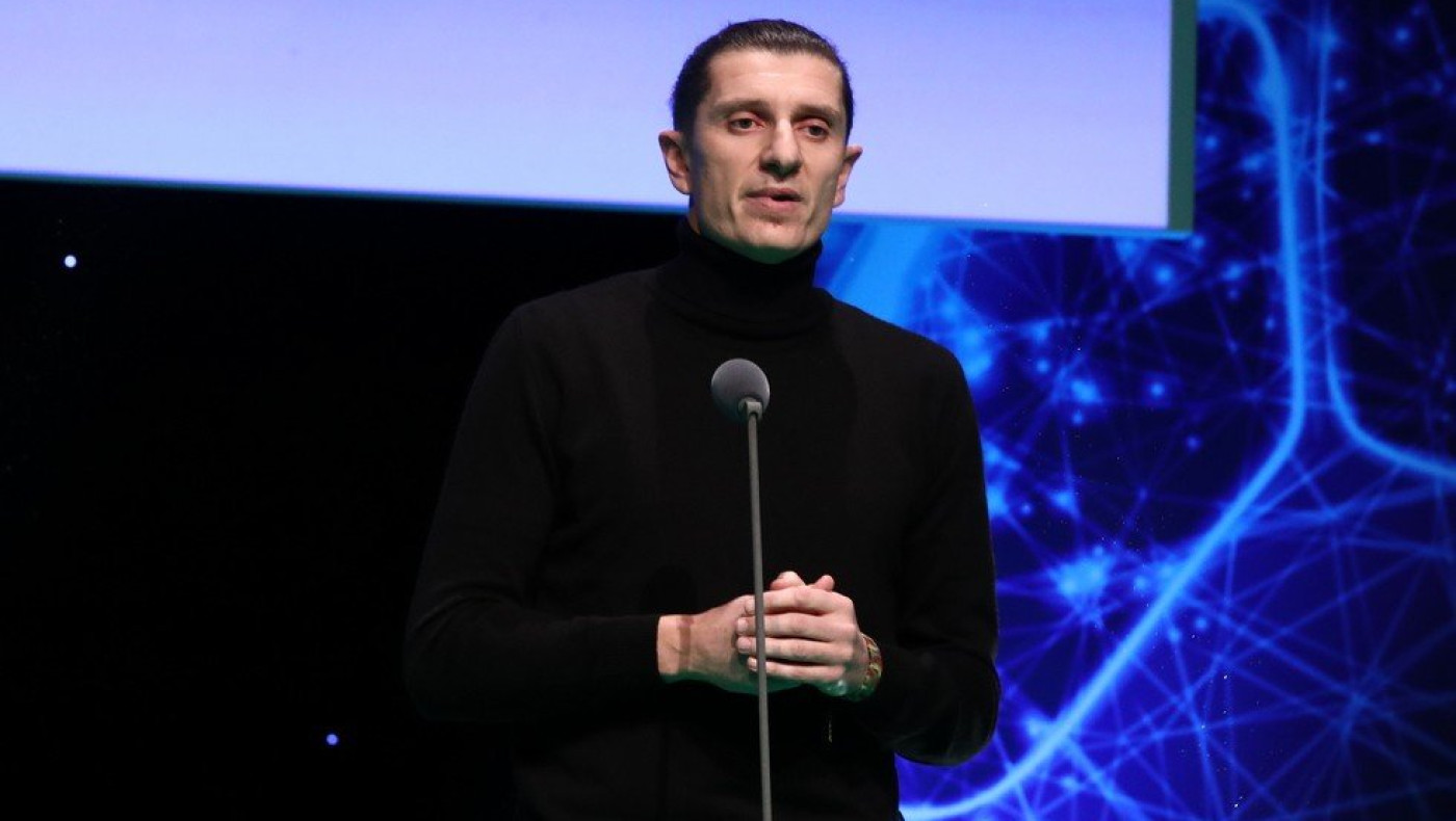 Μπαντής κατά ΑΕΛ: «Θέλουν να μας πείσουν ότι ο ελέφαντας πετάει»