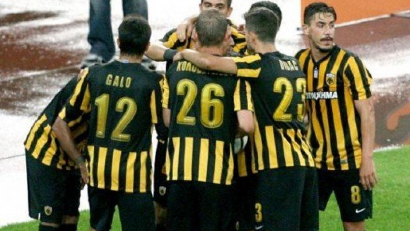 Οι ευχές του Πογέτ και των παικτών της ΑΕΚ για τη νέα χρονιά (video)