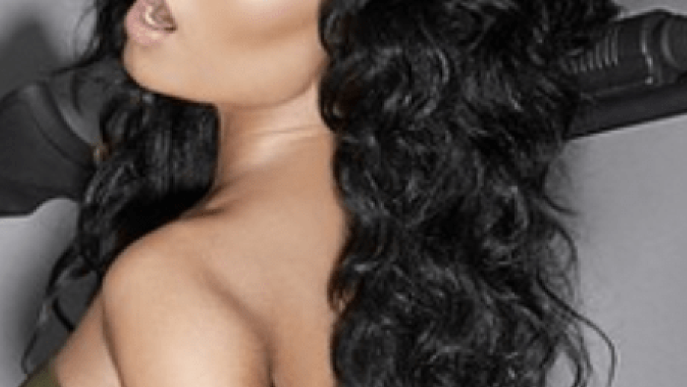 Μας ζάλισε η πίσω κίνηση της Nicki Minaj (pics)