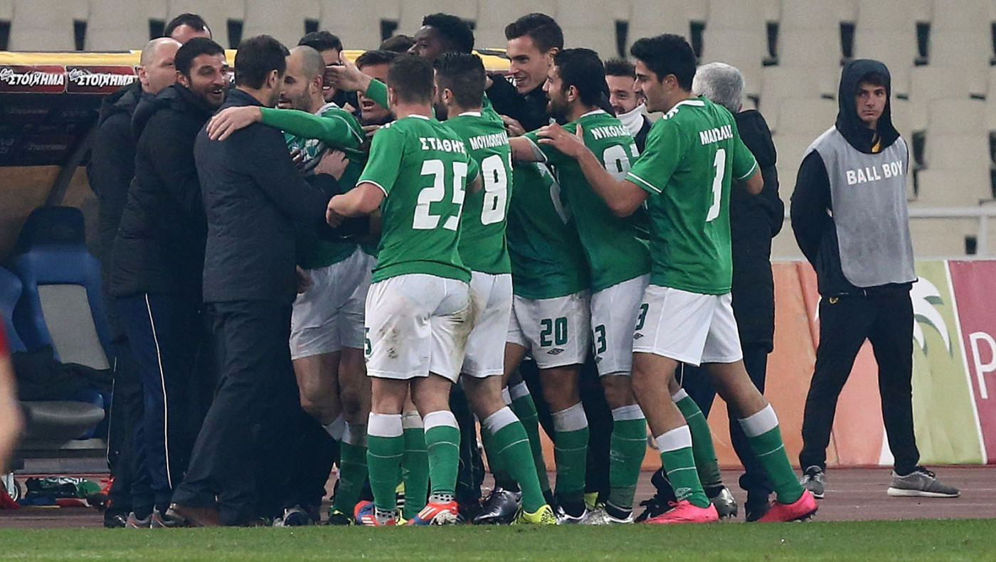 Η απίστευτη ενέργεια του Μάντζιου στο γκολ της ανατροπής (video)