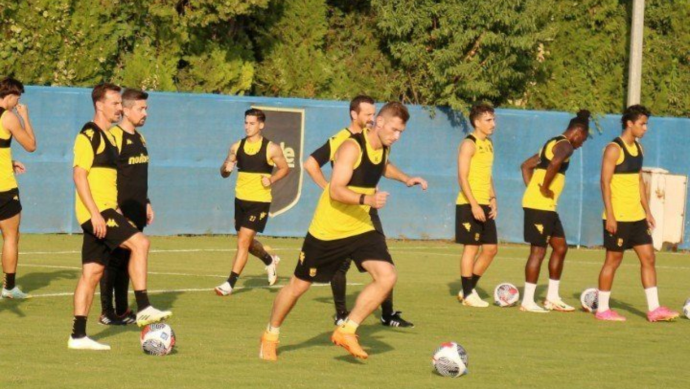 Άρης: Σε κανονικούς ρυθμούς προπονήθηκε ο Νταρίντα, όχι και ο Κάρλσον