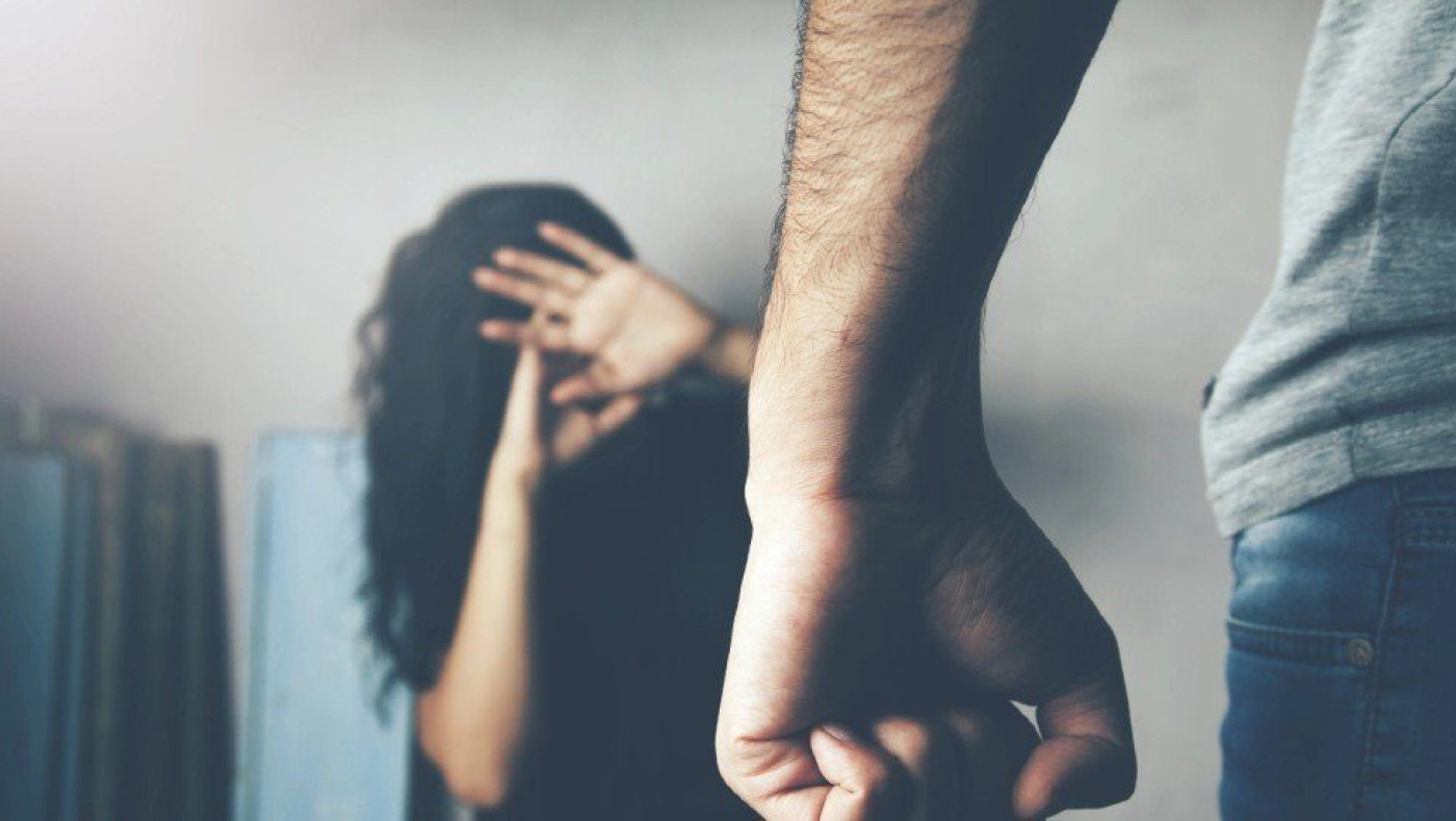 Φρίκη στον Βόλο: Κρατούσε τη γυναίκα και το παιδί του φυλακισμένους για δύο χρόνια