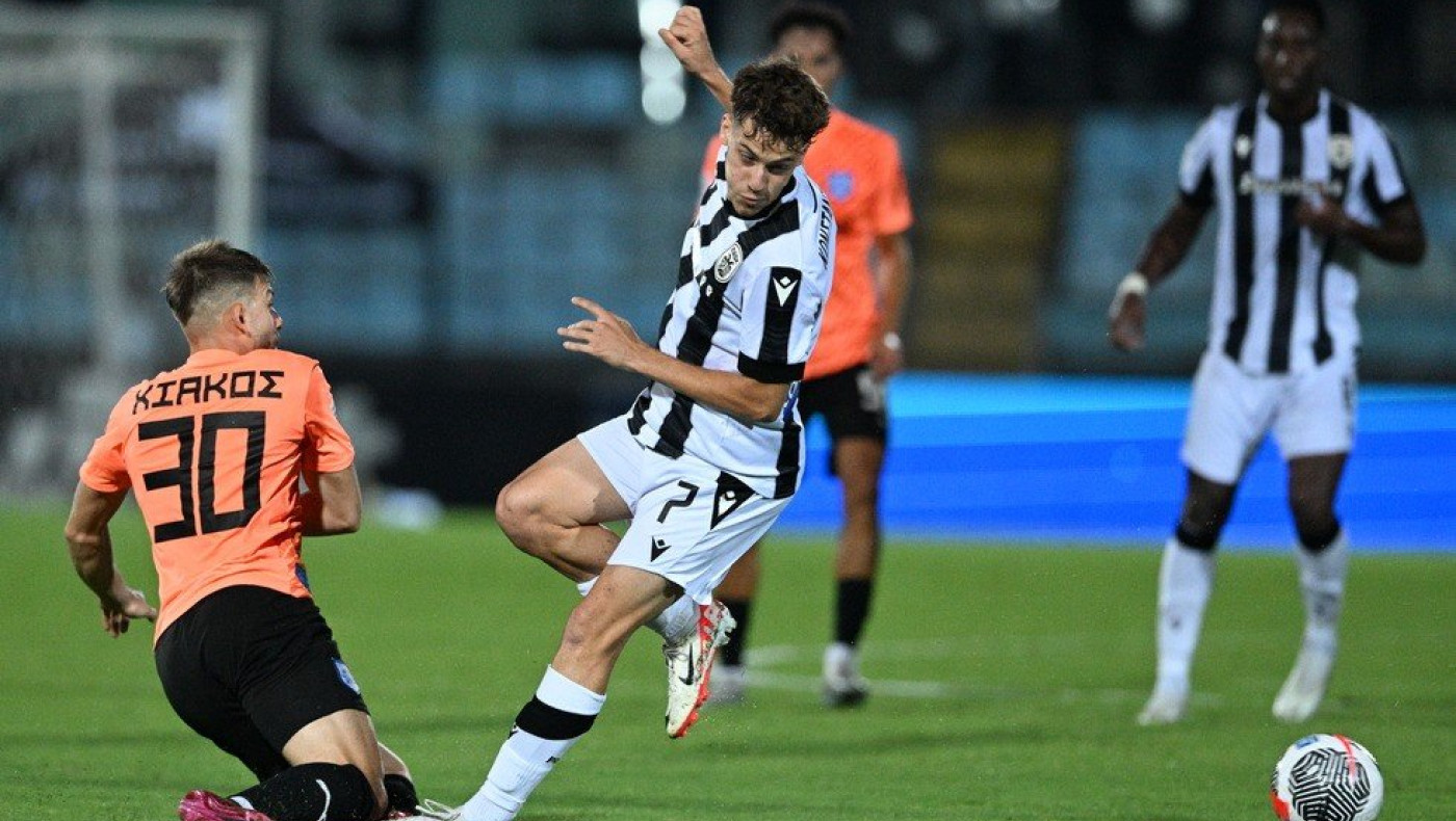 ΠΑΟΚ: Με μπαταρισμένο πόδι έφυγε από τους «Ζωσιμάδες» ο Κωνσταντέλιας (Pic)