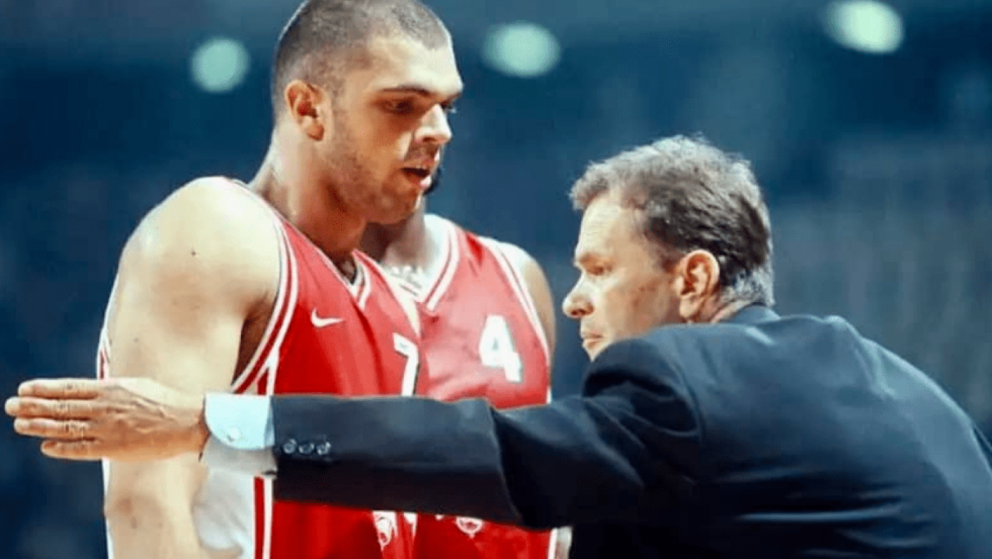 Δημήτρης Παπανικολάου: «Πέθανε ένα κομμάτι της νιότης μας»