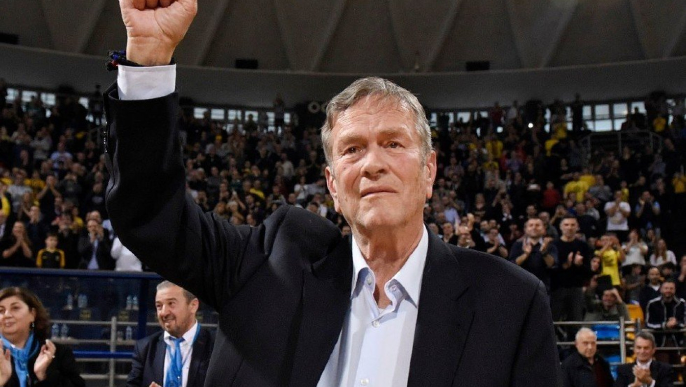 Γιάννης Ιωαννίδης: Στο «Παλέ» η σορός του πριν το τελευταίο αντίο...