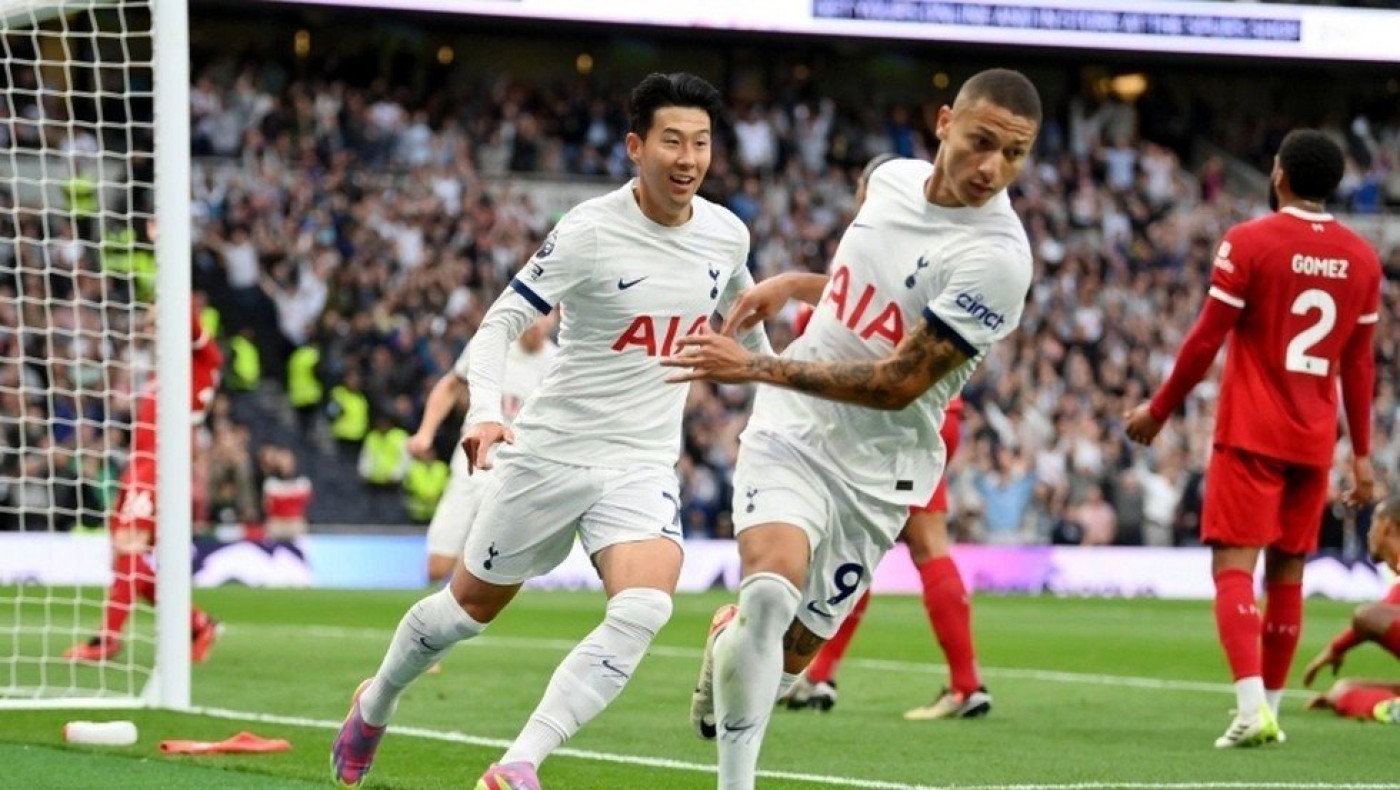 «Λύγισε» στις καθυστερήσεις η Λίβερπουλ και έχασε από την Τότεναμ του Ποστέκογλου