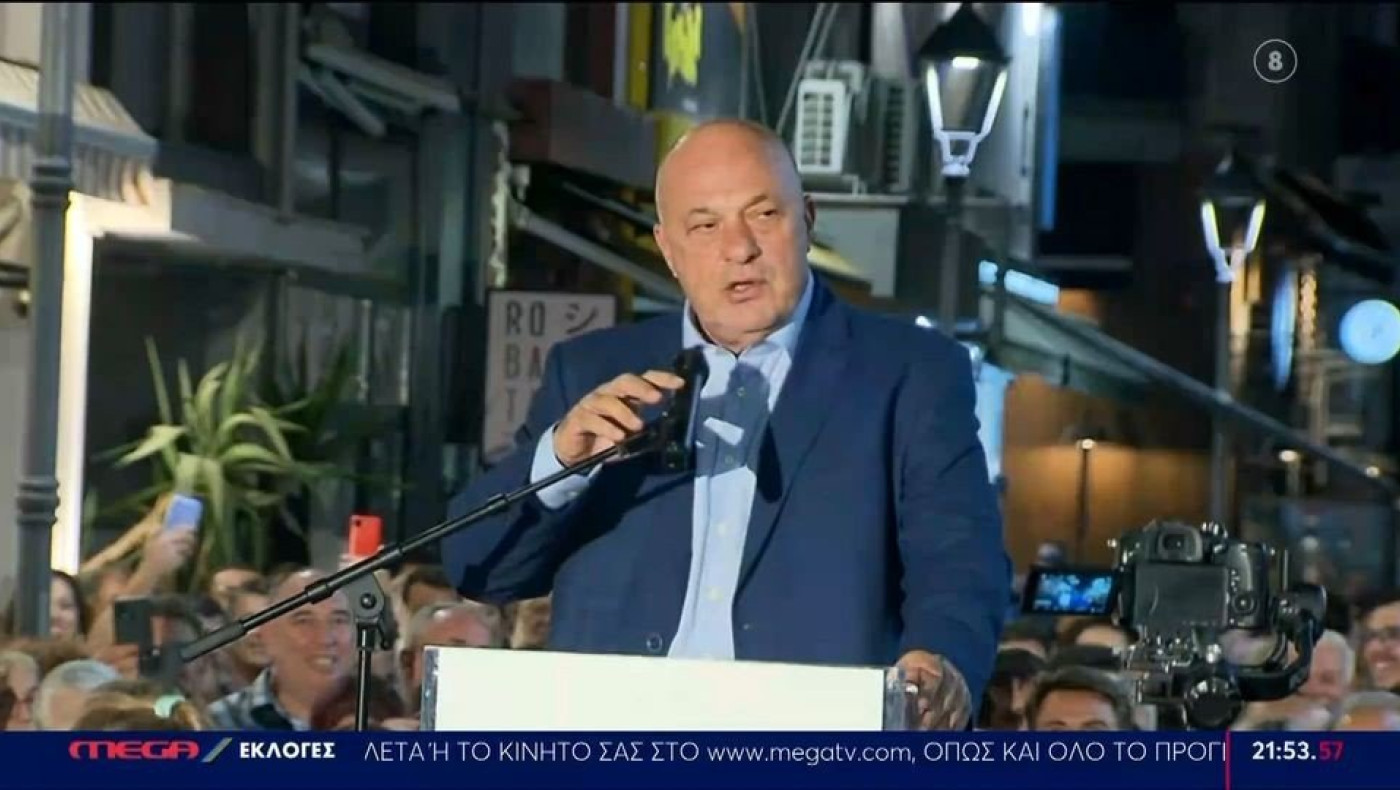 Σεξιστική επίθεση Μπέου σε Κασσελάκη: «Όλοι εμείς οι Έλληνες θα υιοθετούμε παιδιά για να παράγουμε πουσ....δες;