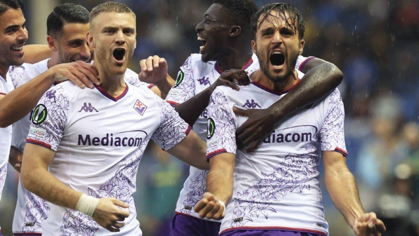 Άλωσε το «Μαραντόνα» η Φιορεντίνα, 3-1 τη Νάπολι