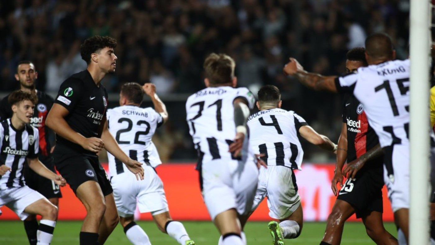 Η ήττα από τον ΠΑΟΚ έφερε γκρίνια στην Άιντραχτ