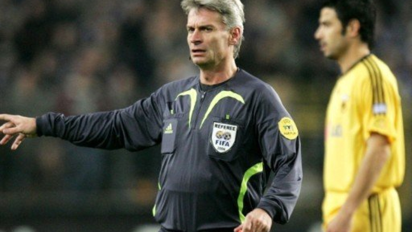 Φρόιντφελντ στους διαιτητές: «Να αποφεύγετε την άμεση επαφή με παράγοντες, για την δική σας ασφάλεια»