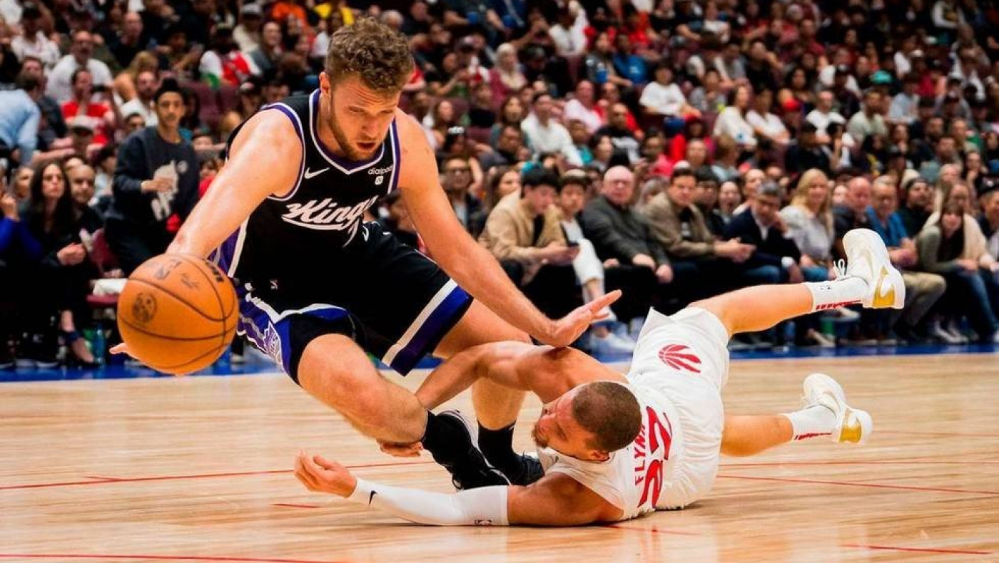 Ο Βεζένκοφ πρώτος σκόρερ των Κινγκς στο ντεμπούτο του