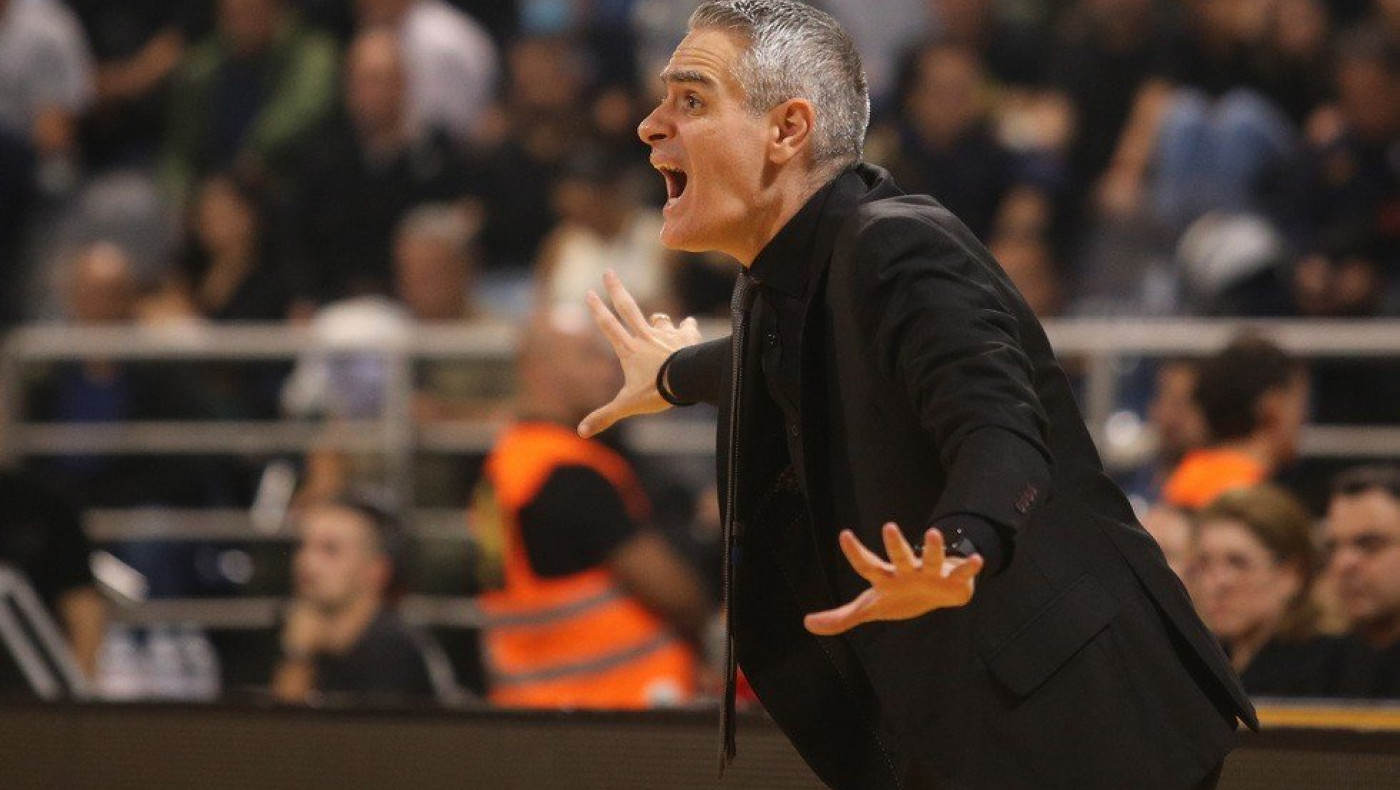 Καστρίτης: «Αν δεν πέφτουμε στο παρκέ, τότε δε θα καταφέρουμε όσα θέλουμε»