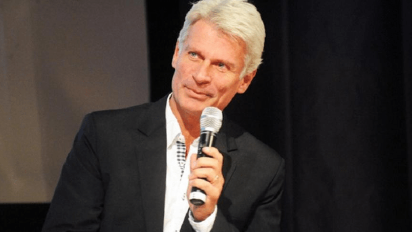 «Έπεσαν» οι υπογραφές - ο Φρόιντφελντ είναι επίσημα νέος πρόεδρος της ΚΕΔ