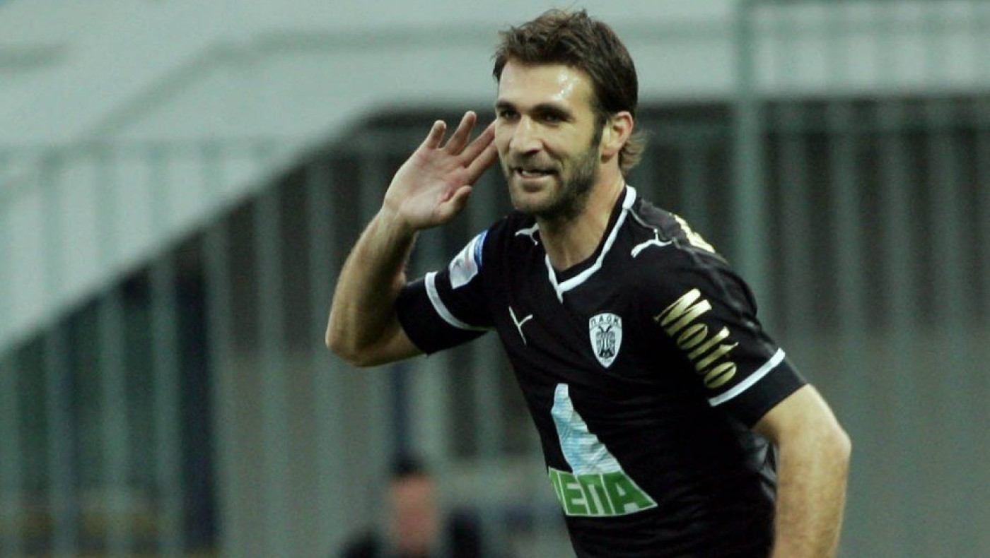 Αναστασάκος: «Δεν έχει χάσει τα προσόντα του ο Σαμάτα»