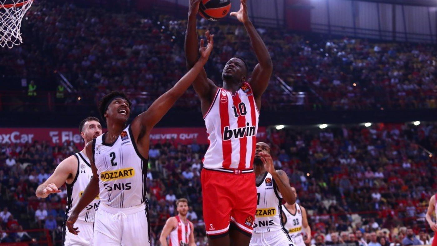 Επιβίωσε στην παράταση ο Ολυμπιακός, 98-94 την Παρτιζάν