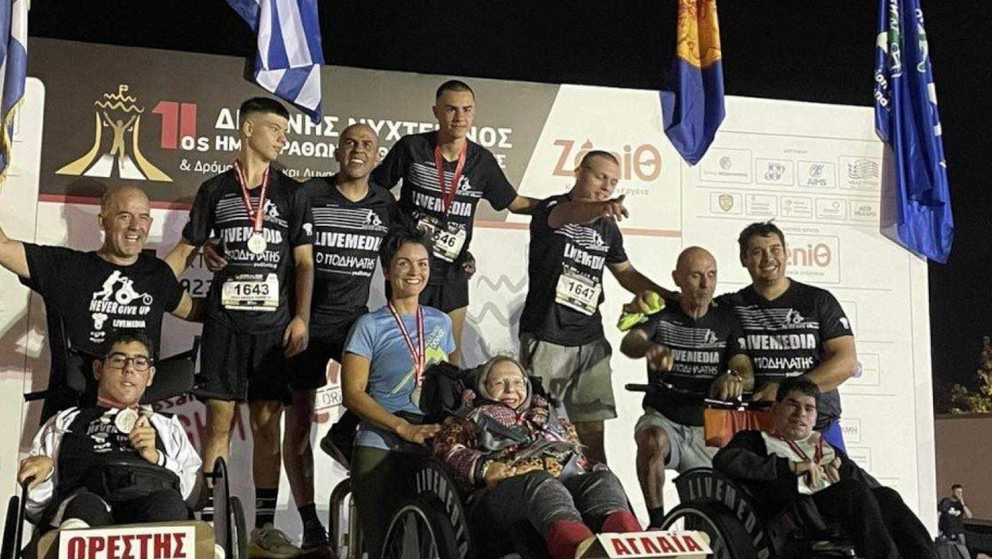 Δρομέας ετών 90 στο Νυχτερινό Ημιμαραθώνιο