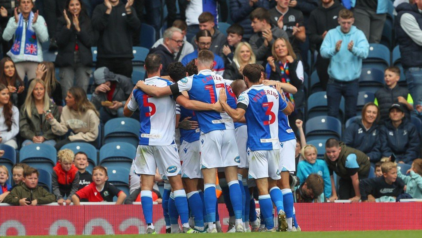 «Στο ένα Metro»: Η Μπλάκμπερν έχει… δόντια