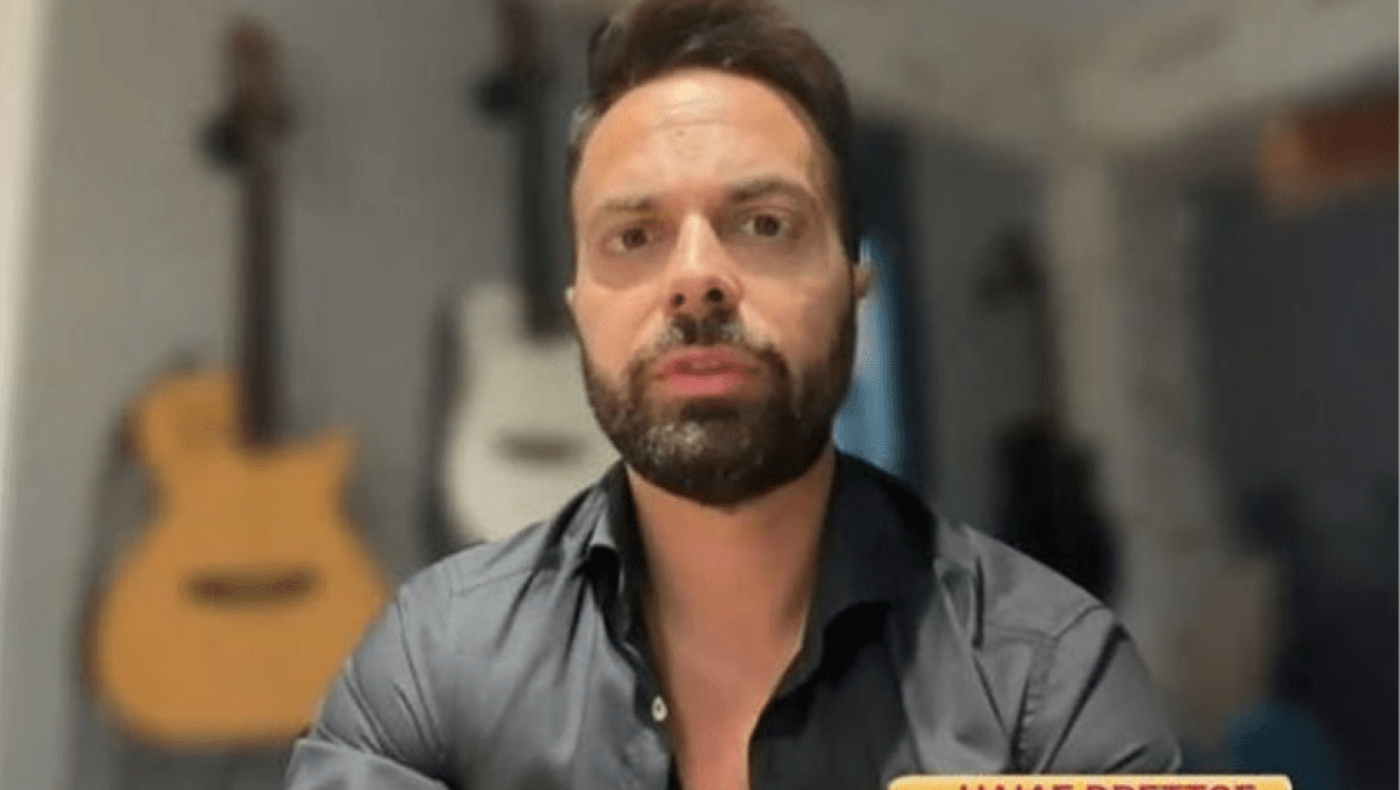 Σοκάρει ο Ηλίας Βρεττός: Βρέθηκα να κάνω κωλοτούμπες στον αέρα και να σκάω με το κεφάλι στην άσφαλτο