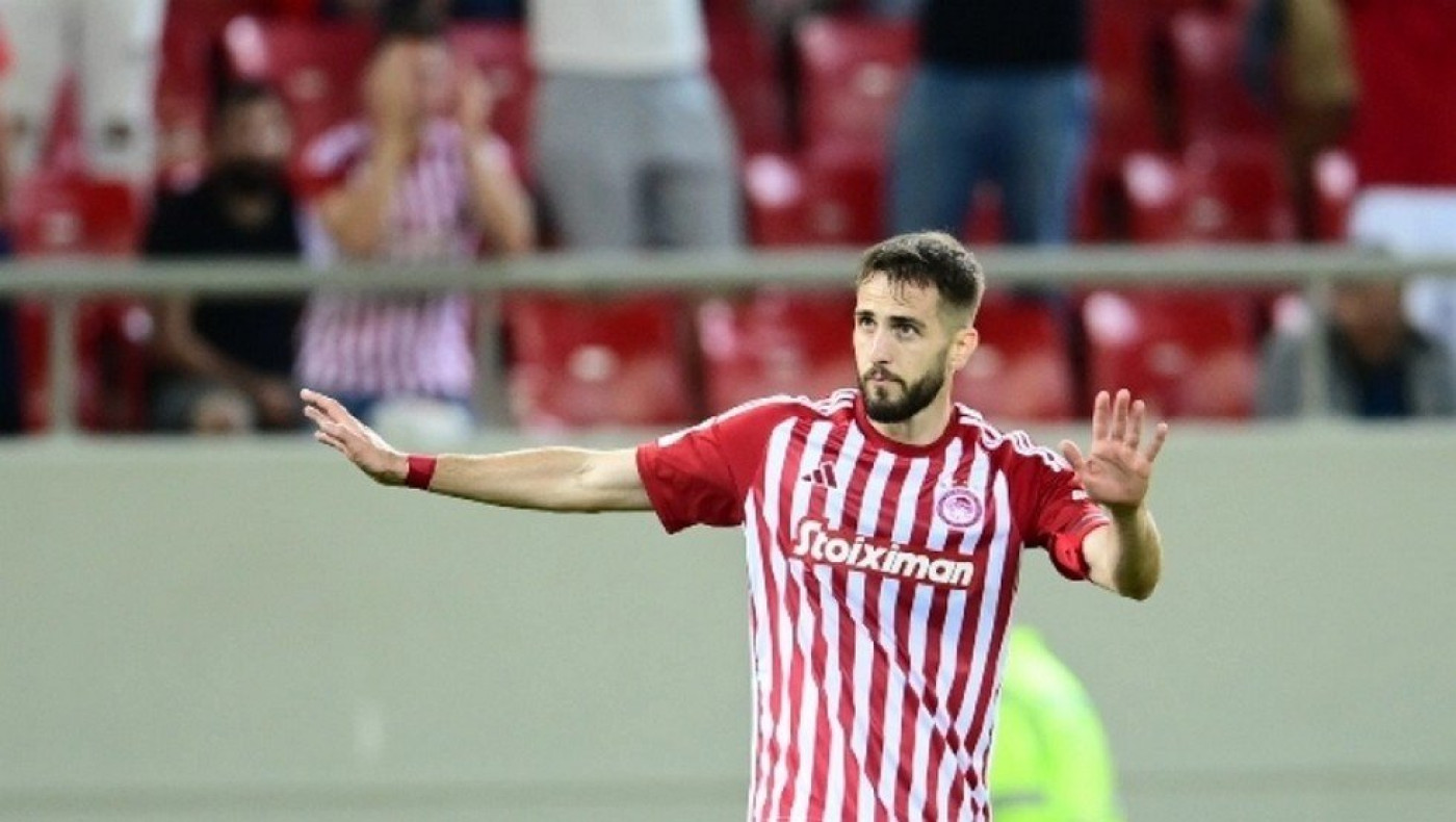 Οι ατάκες των Φορτούνη και Ελ Αραμπί στη συζήτηση παικτών - προπονητή