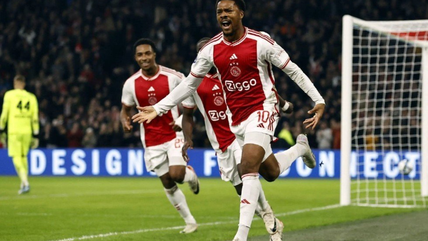 Και επίσημα ποδοσφαιριστής της Ίπσουιτς ο Τσούμπα Άκπομ