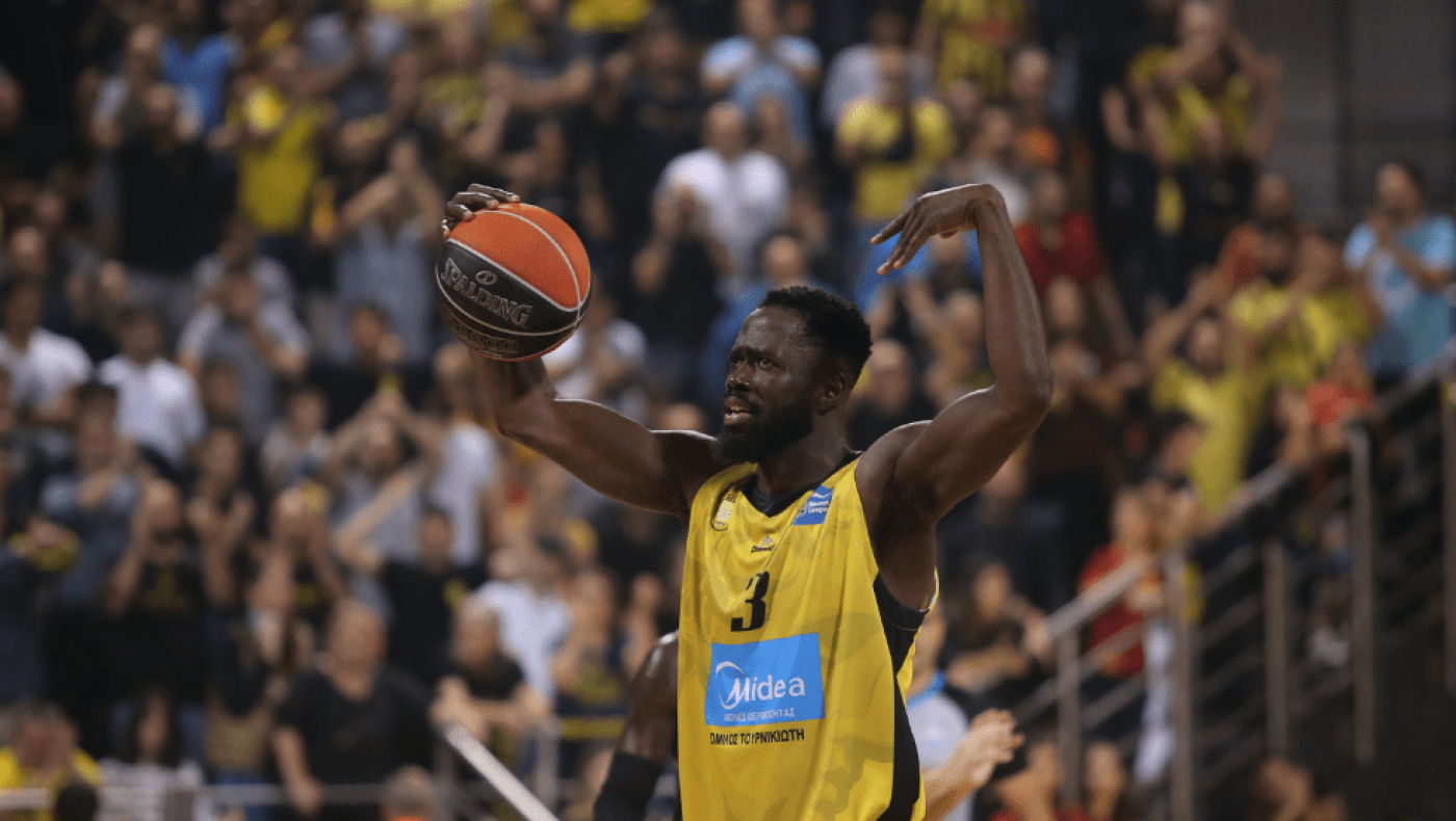 Ρωμανίδης: «Ο κόσμος βλέπει τη δουλειά που γίνεται και αγκαλιάζει την ομάδα»