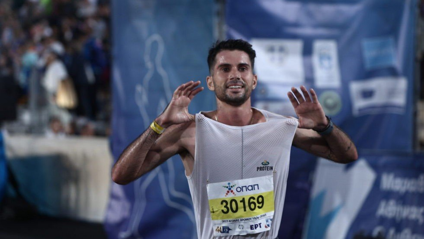 Νικητής ο Νίκος Σταμούλης στο 10άρι, την πρώτη γιορτή του 40ου Μαραθωνίου