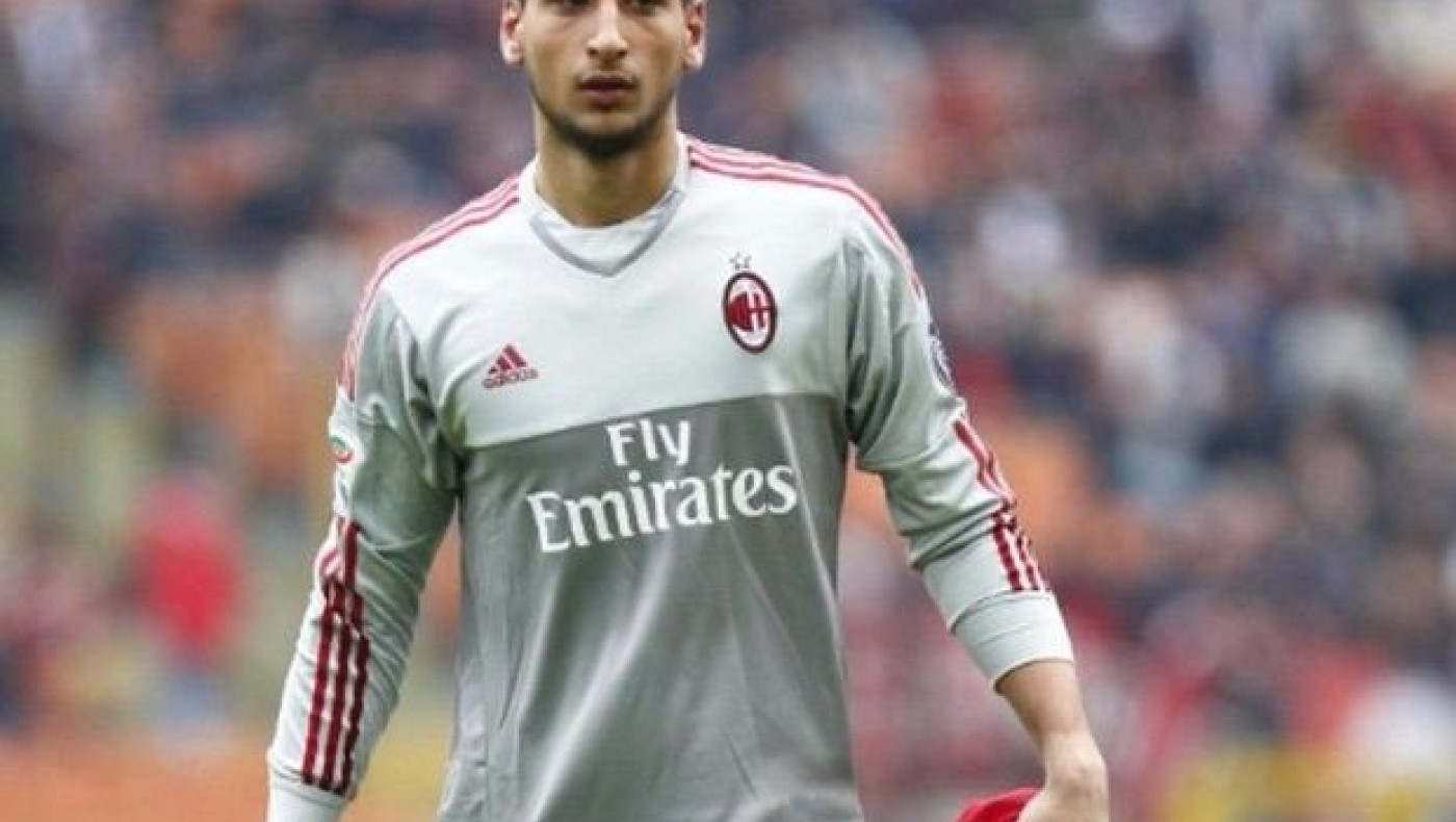 Πρόταση-μαμούθ της Γιουνάιτεντ για Ντοναρούμα!