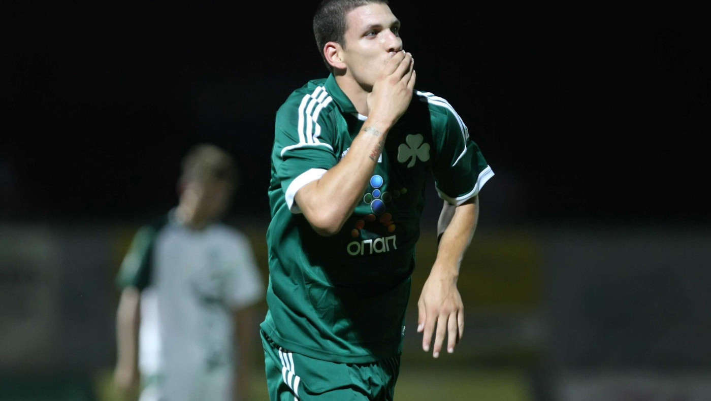 Παίκτης του Αστέρα Τρίπολης και τυπικά ο Τριανταφυλλόπουλος (pic)