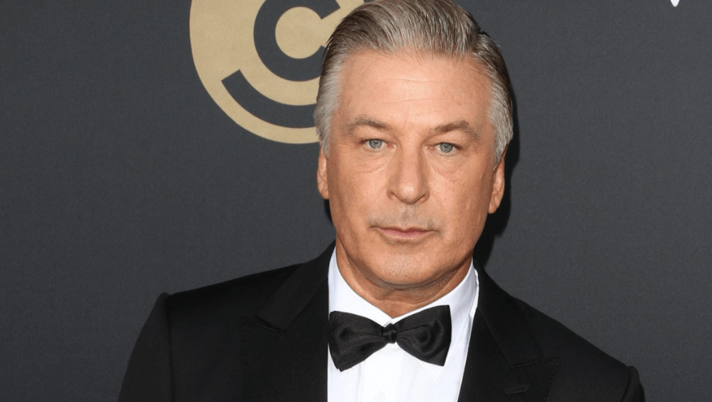 Ανατροπή: Βίντεο δείχνει τον Μπάλντουιν να πυροβολεί σε γυρίσματα