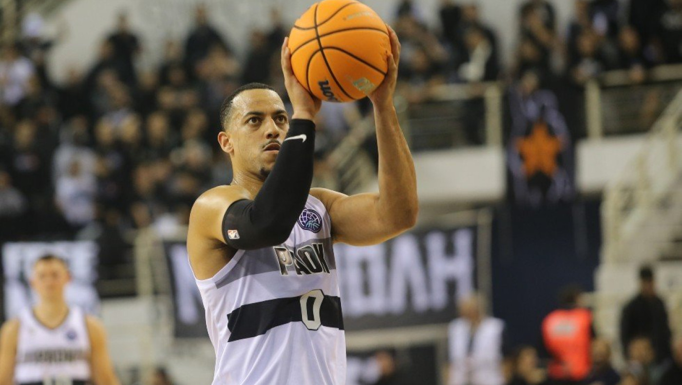 Σμιθ: «Δεν έχουμε τελειώσει ακόμα, έχουμε ακόμη έναν στόχο το Σάββατο»