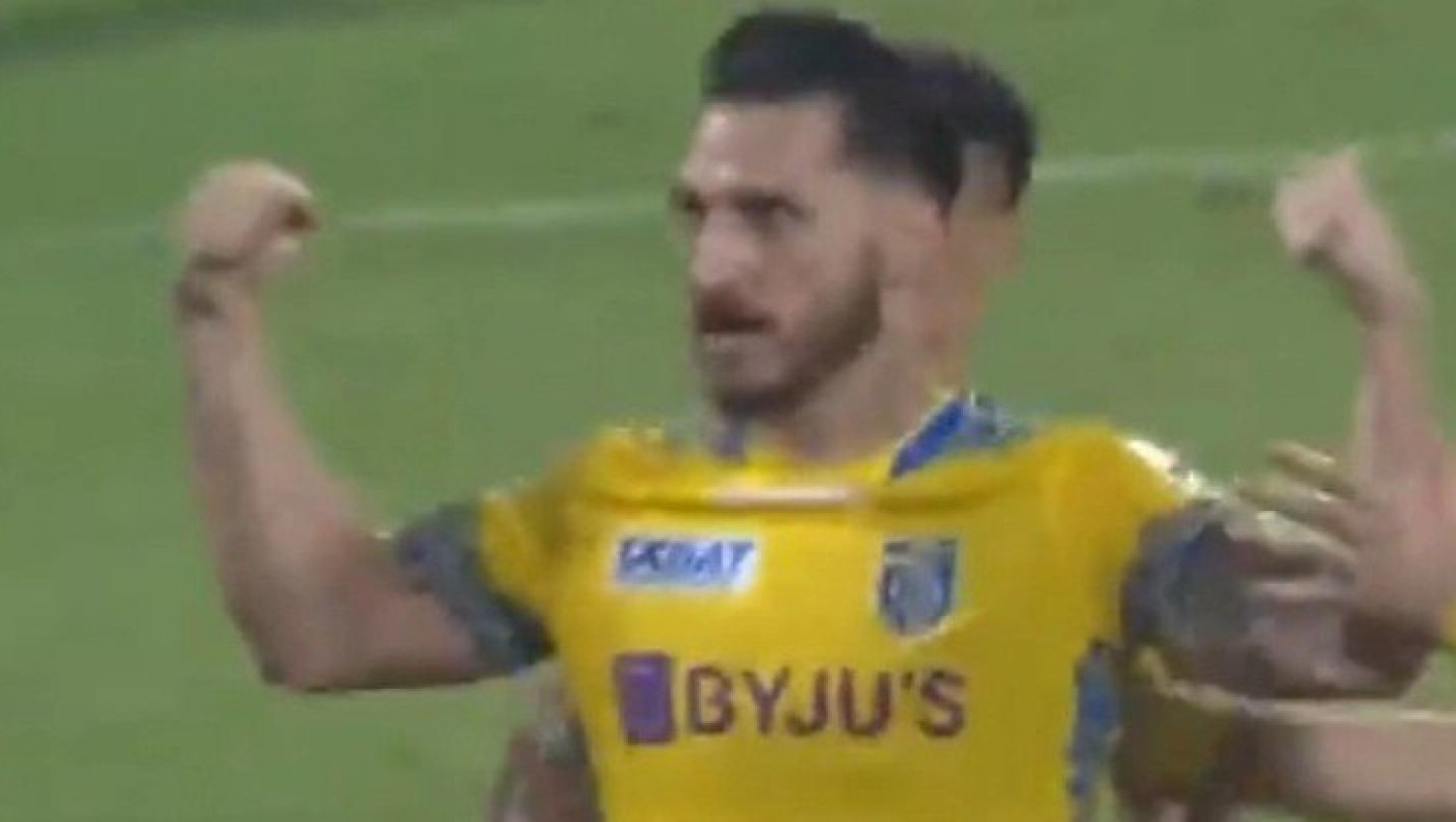 Διαμαντάκος: Πέτυχε γκολάρα και γράφει ιστορία με την Κεράλα Μπλάστερς (vids)