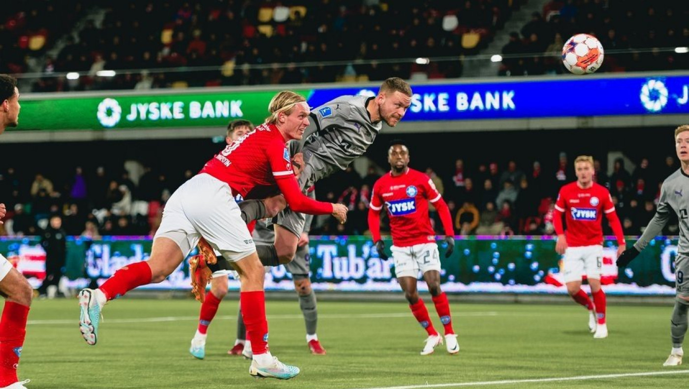 Άνοιξε λογαριασμό ο Ίνγκασον στη Δανία