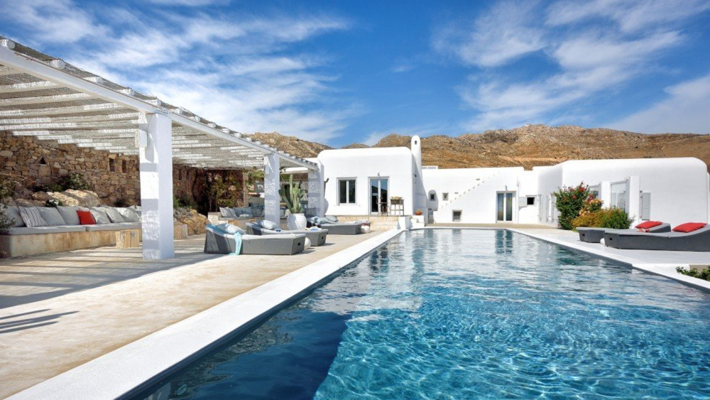 Συμφωνία για VISA express: Ουρές κάνουν οι Τούρκοι για τα ελληνικά νησιά