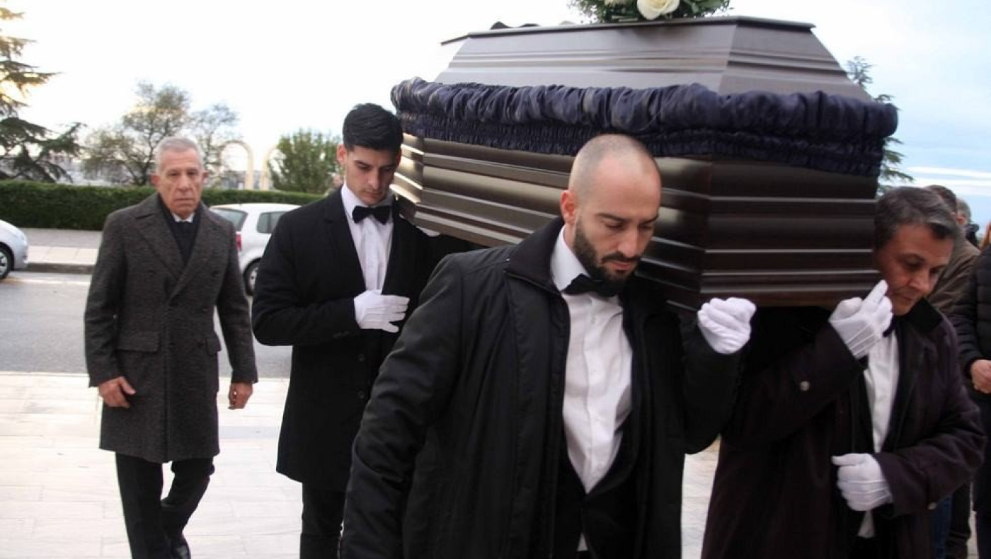 Το ύστατο «χαίρε» στον Σαράντη Πανταζή