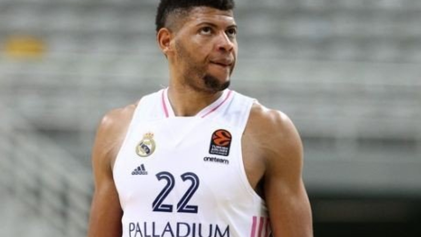 Απόλαυσε τη... νυχτερινή Ακρόπολη ο Έντι Ταβάρες