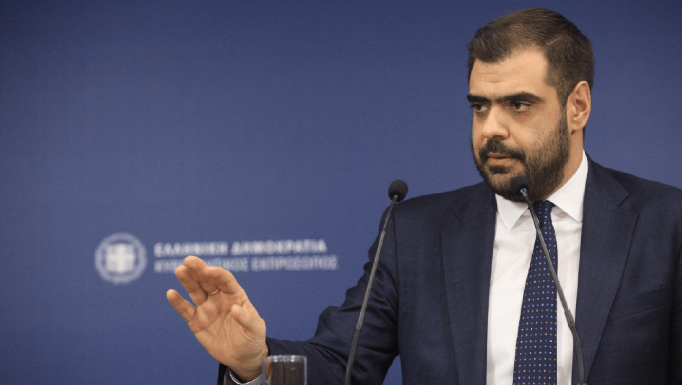 Τι λέει η κυβέρνηση για το Ολυμπιακός-Μπάτσκα και το... αδιευκρίνιστο για τους αγώνες κυπέλλου