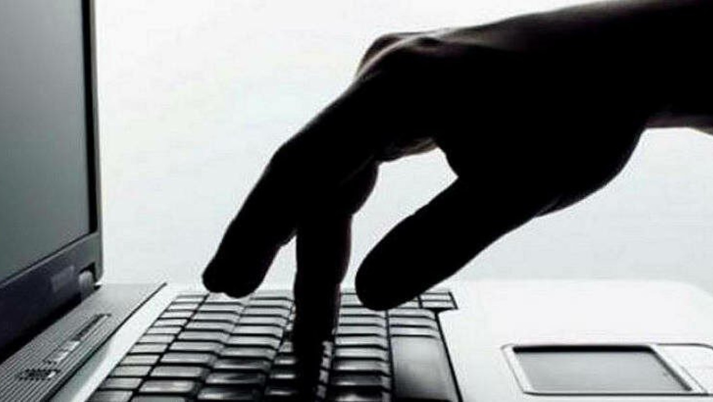 Καταγγελία για εκβιασμό με γυμνές φωτογραφίες-Ο δράστης παρουσιάστηκε στο θύμα ως γυναίκα