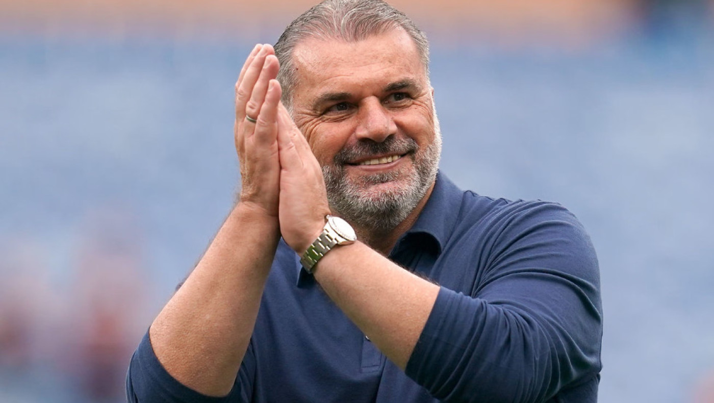 Ποστέκογλου για μεταγραφές: «Έγραψα στον Άη Βασίλη»