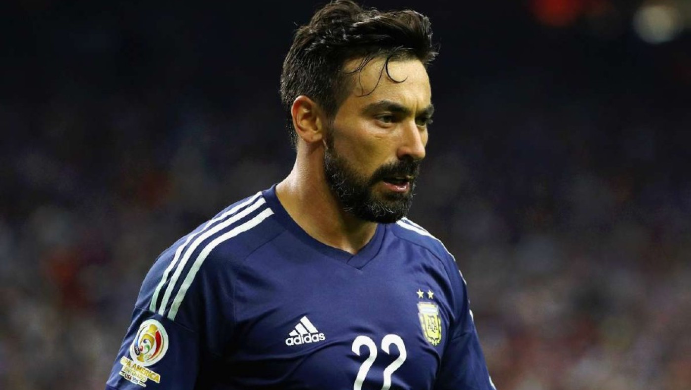 «Στο νοσοκομείο ο Λαβέτσι - Μαχαιρώθηκε από τον αδερφό του»