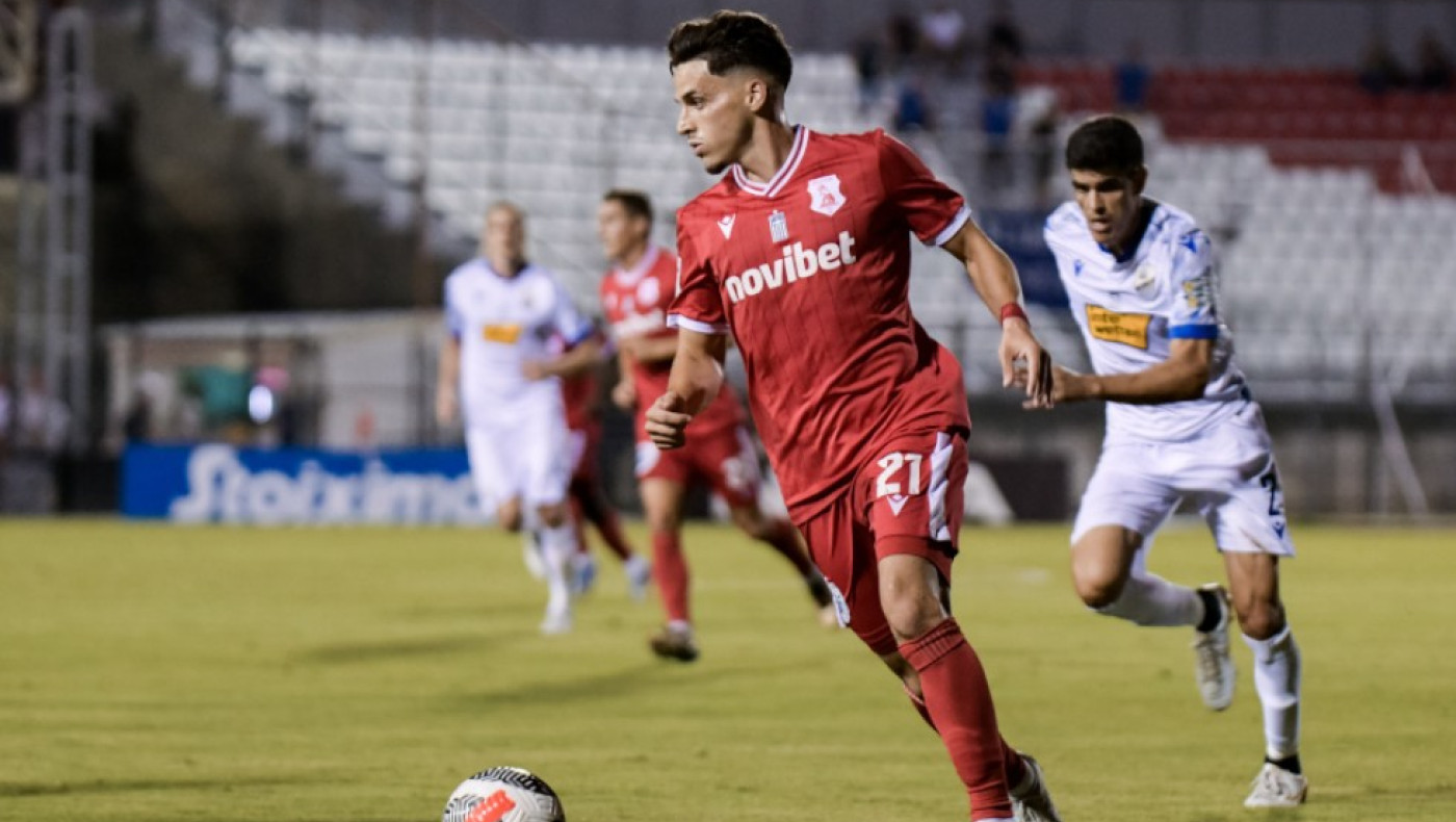 Μούργος: «Ευκαιρία ζωής ο Πανσερραϊκός, αρέσει στον Γκαρσία να παίζουμε ποδόσφαιρο και να μην κλεινόμαστε πίσω»