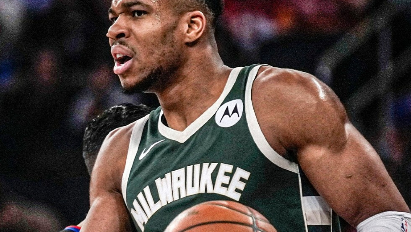 Ήττα για Μπακς παρά την 30άρα του Γιάννη