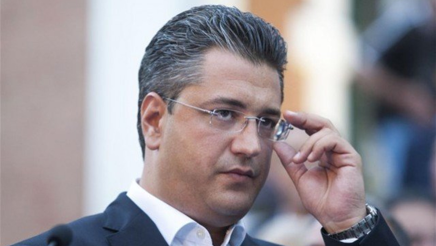 Πρόταση Τζιτζικώστα για κέντρο μετεγκατάστασης προσφύγων