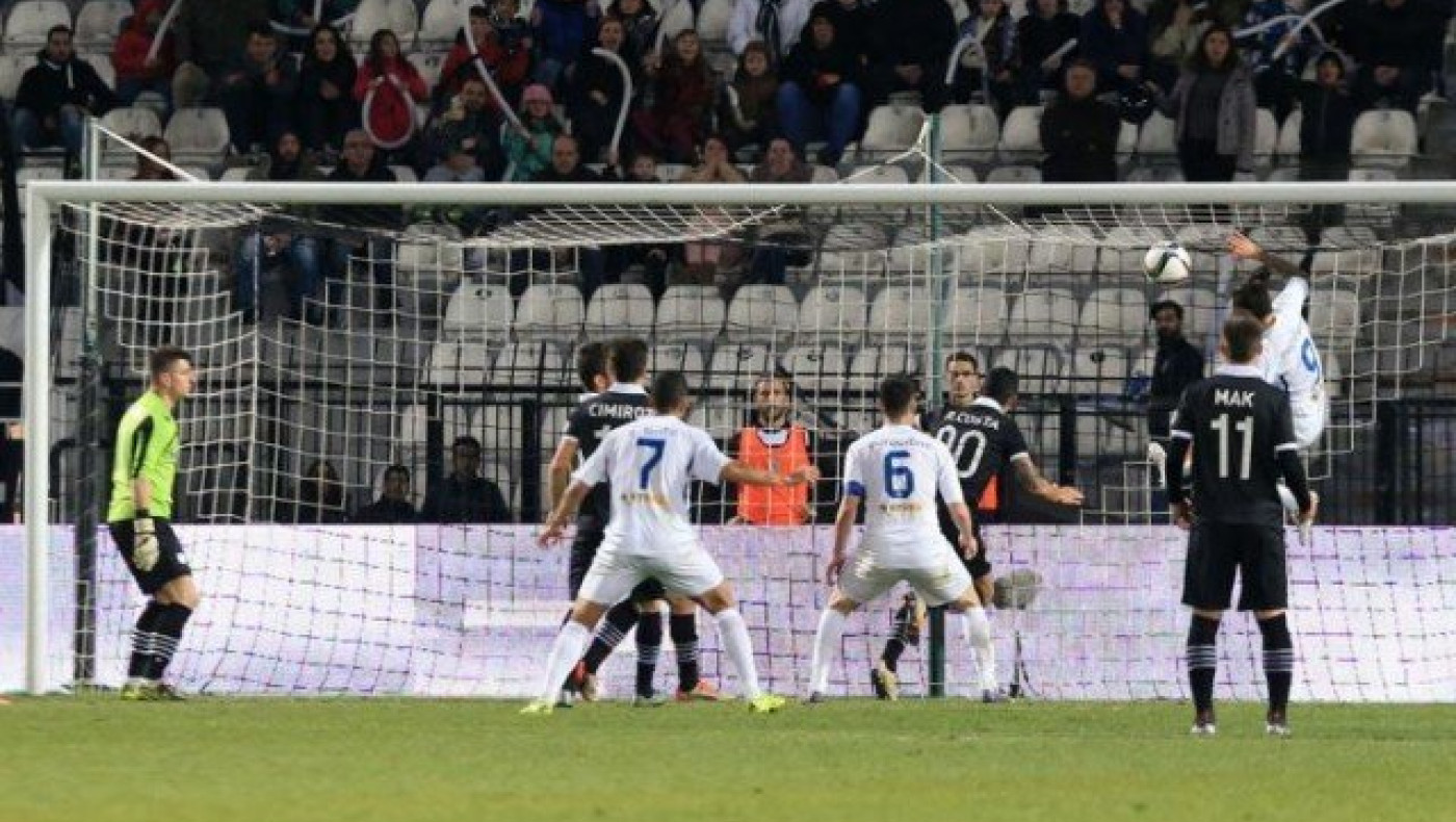 Τον λύγισαν οι απώλειες και πάλι στο… πεδίο της μάχης!