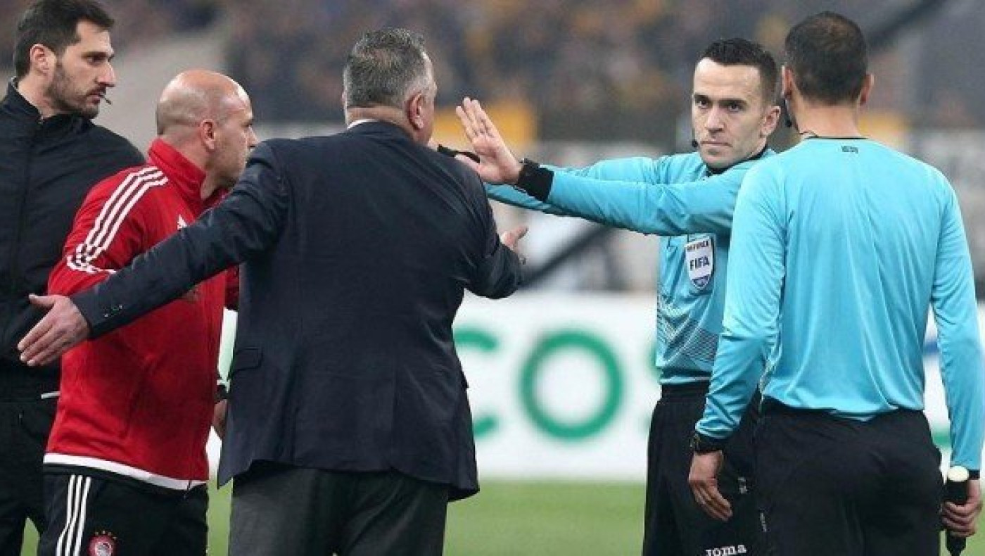 Για αυτές τις φάσεις παραπέμπεται ο Καλογερόπουλος