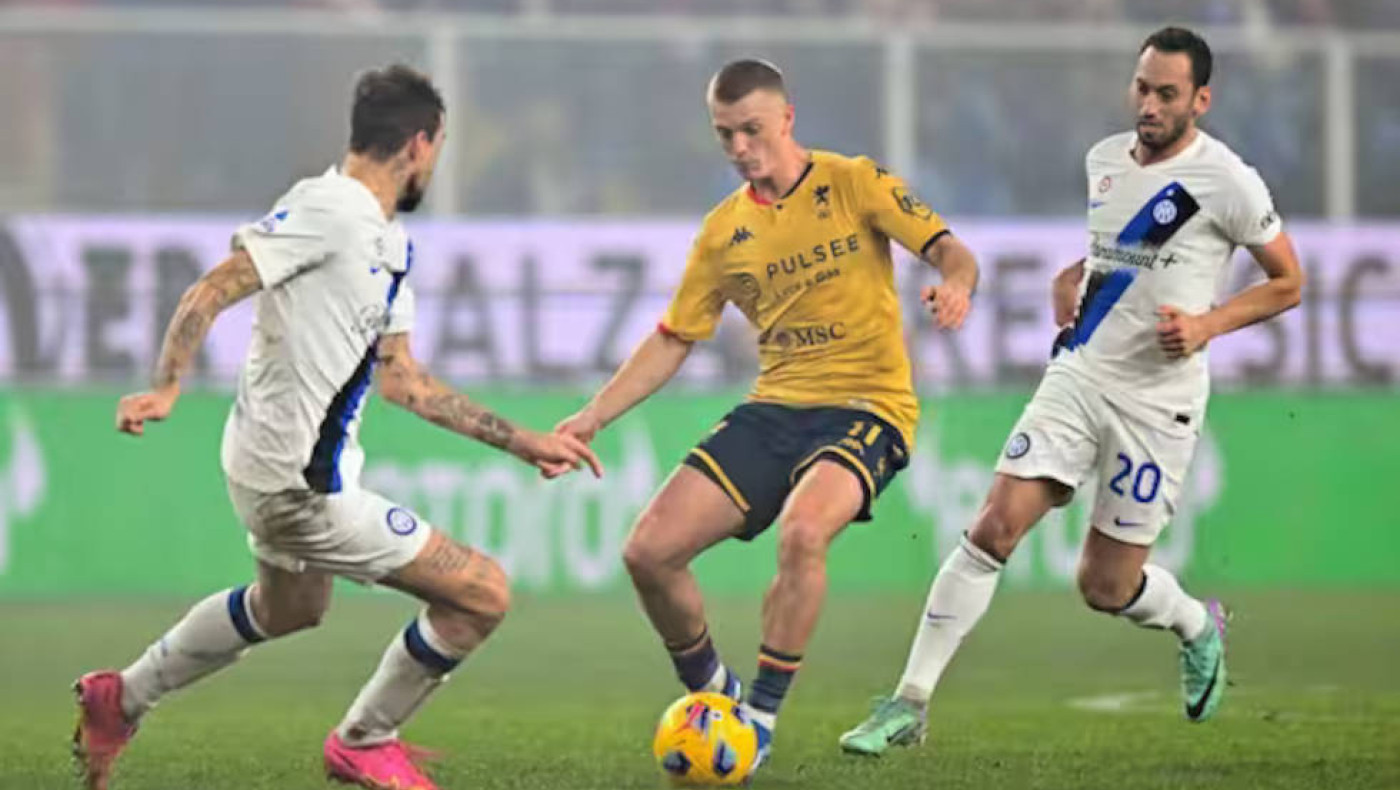 Serie A: «Μπλόκο» της Τζένοα στην Ίντερ, νίκη με ανατροπή η Λάτσιο