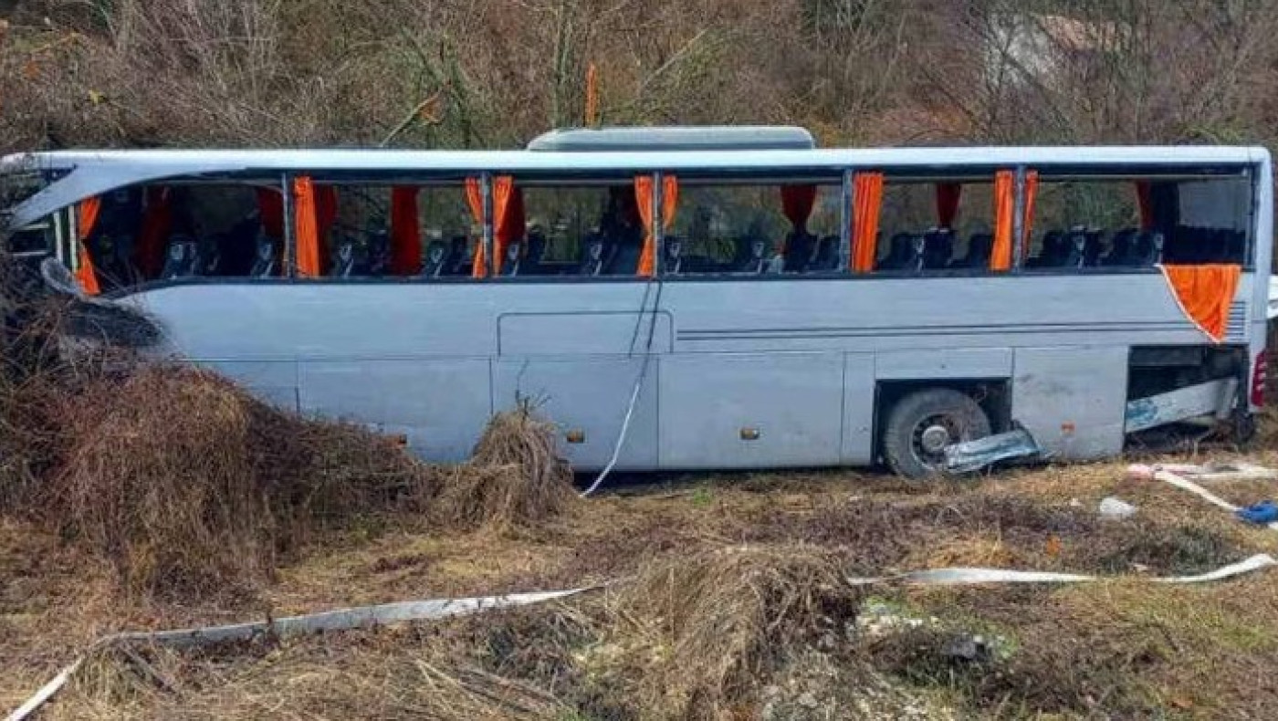 Βουλγαρία: Τουριστικό λεωφορείο με Έλληνες επιβάτες συγκρούστηκε με νταλίκα-Δέκα τραυματίες