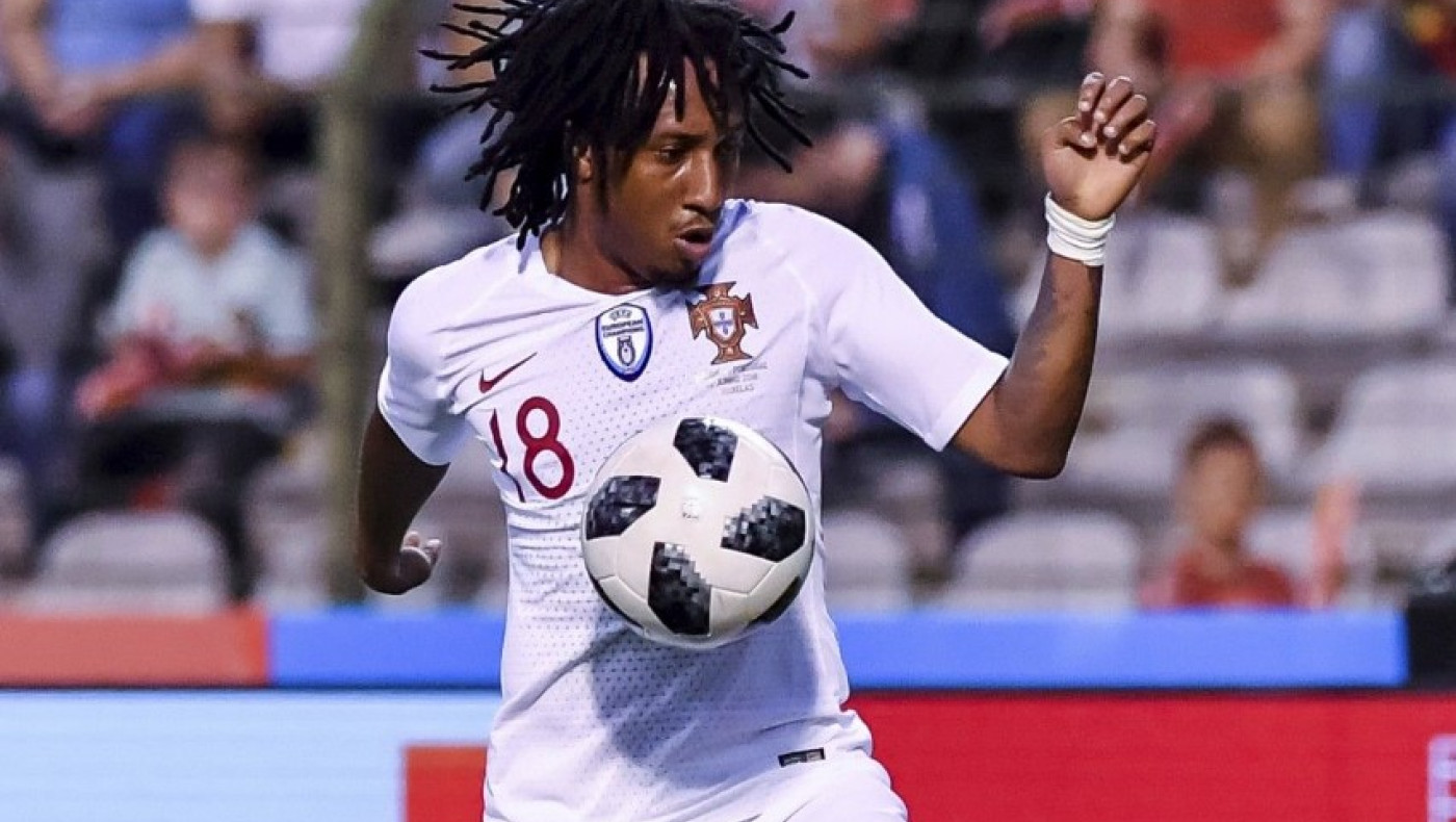 Ολυμπιακός: Έφτασε ο Ζέλσον Μαρτίνς για να υπογράψει