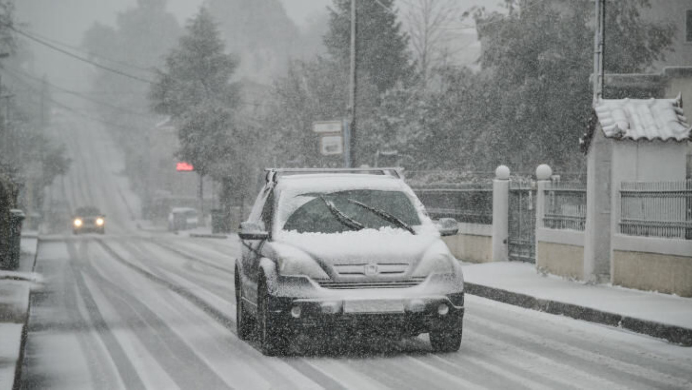 Καιρός: Άρχισε ο «πόλεμος» των μετεωρολόγων ενόψει κακοκαιρίας