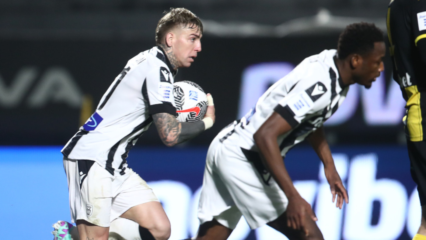 Ο ΠΑΟΚ μειώνει σε 2-1 με τον Μπάμπα στο Βικελίδης